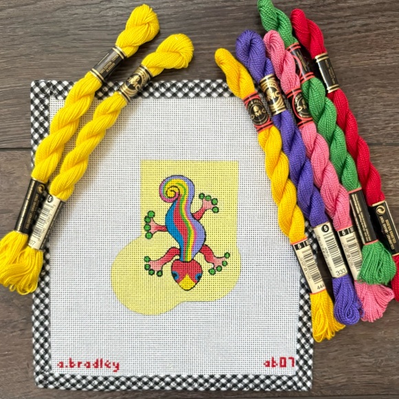 Needlepoint Other - Lizard Gecko Needlepoint Canvas Kitted Threads 18 mesh DMC Perle 5 by A. Bradley